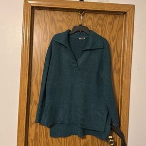 Falls Creek Sweater Medium